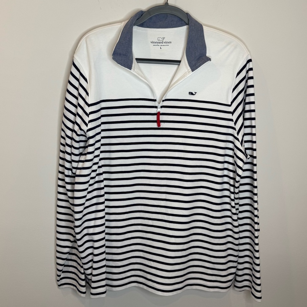 Vineyard Vines Men's Navy and White Striped Quarter-Zip Pullover